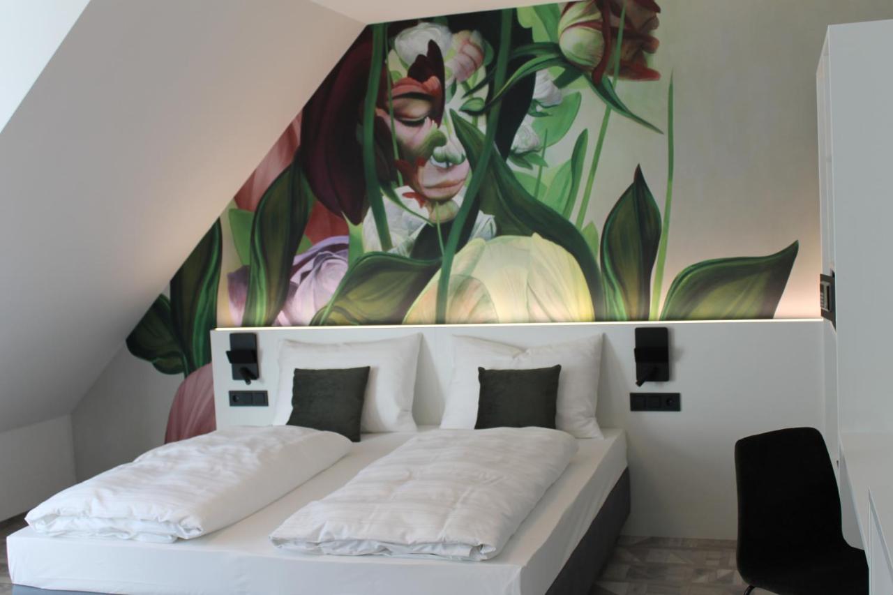 Art-Inn Design Self-Check-In-Hotel Linz Bagian luar foto