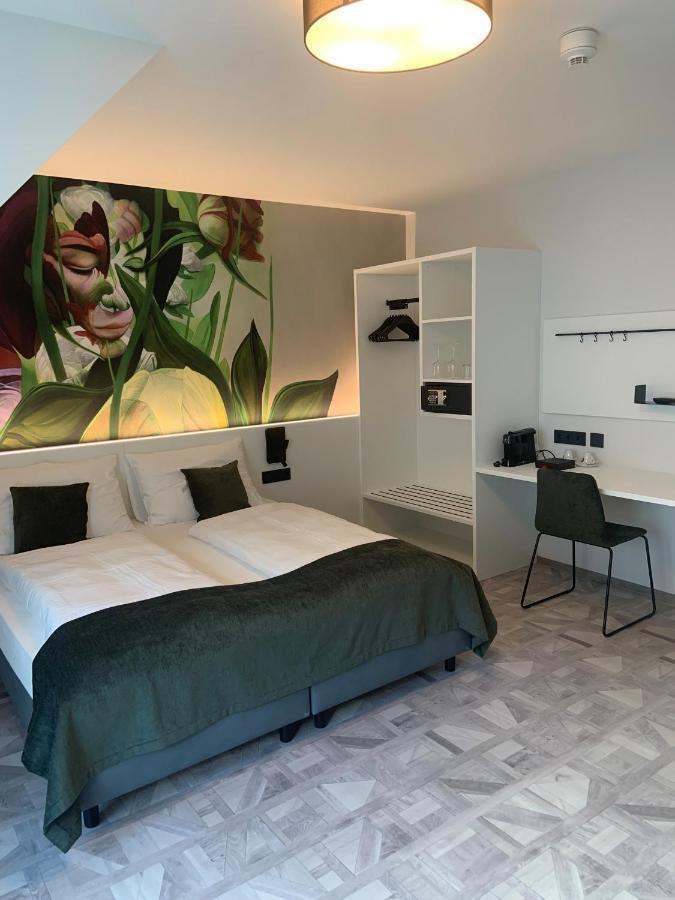 Art-Inn Design Self-Check-In-Hotel Linz Bagian luar foto